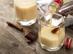 11 Cócteles Irresistibles con Licor de Caramelo: Dulces como un Postre