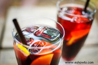 15 auténticas bebidas españolas para hacer en casa
