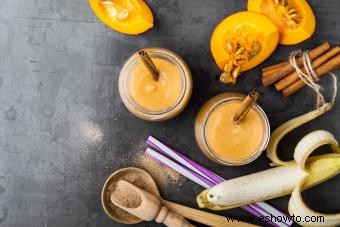 21 recetas de cócteles de calabaza para disfrutar el otoño todo el año