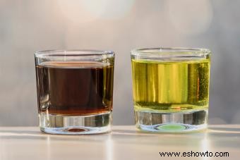 Recetas clásicas de Pickleback y Creative Pickle Shot