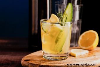 Recetas clásicas de Pickleback y Creative Pickle Shot