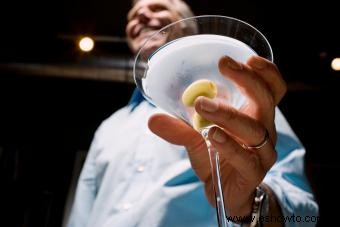 Recetas sucias de martini:las variaciones tradicionales y sucias