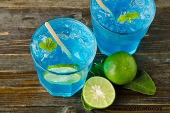 Receta de margarita azul fácil y alegre