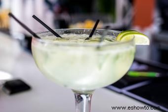 Recetas Key Lime Martini tan buenas como las favoritas de su restaurante