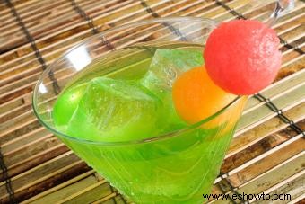 Cóctel de melón y vodka:una bebida suave y fácil