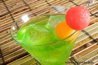 Recetas de bebidas Midori:14 cócteles vibrantes