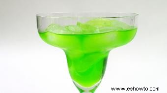 Recetas de bebidas Midori:14 cócteles vibrantes