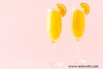 Receta de bebida de mimosa:un favorito elegante + giros simples