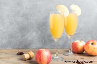 Receta de bebida de mimosa:un favorito elegante + giros simples