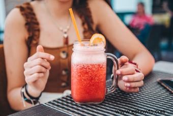 Recetas para un daiquiri de fresa virgen:hacerlo extraordinario