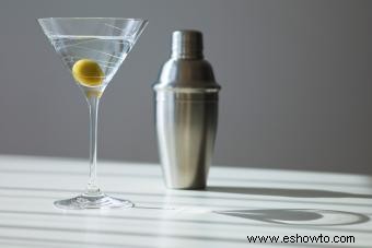 La receta clásica del cóctel Dry Martini