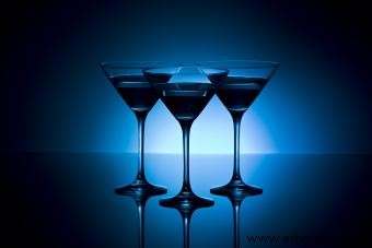 Cómo hacer diferentes tipos de martinis