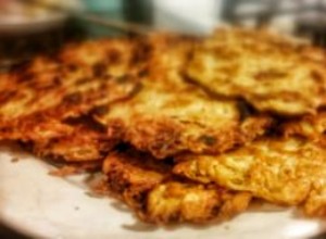 Receta Fácil de Tortitas de Patata Crujientes: Clásicas y con Puré de Sobras