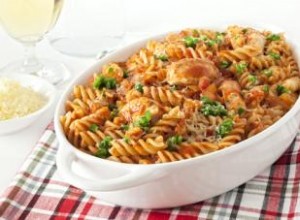 Pasta Horneada con Pollo Buffalo: Receta Fácil y Sabrosa para Toda la Familia