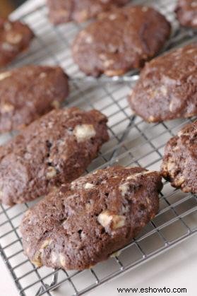 Galletas dobles de chocolate y nuez de macadamia