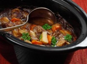 Olla de cocción lenta (Crock-Pot®) vs. olla a presión: similitudes, diferencias y recetas ideales