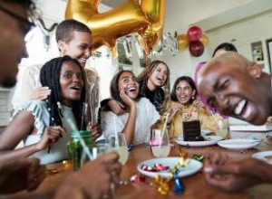 50 preguntas de cumpleaños para comenzar la fiesta
