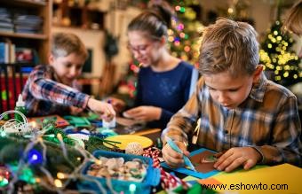Celebraciones de Navidad para familias pequeñas:una guía definitiva