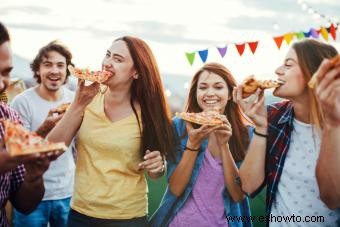 Ideas de comidas sabrosas para fiestas de adolescentes