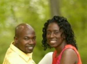 Qué vestir para una boda de primavera: ideas expertas de moda y combinaciones versátiles