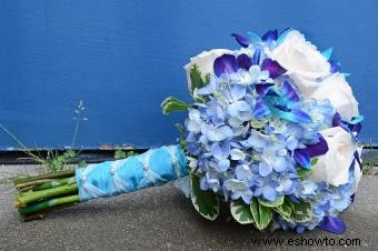 Ramos de novia hechos con hortensias