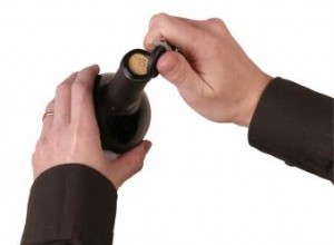 Identificación del vino con corcho y qué hacer con él