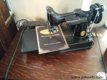 Valor de máquina de coser Singer antigua