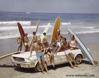 Arte surfero vintage para un estilo inspirado en la playa