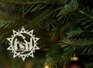 Luces de Velas para Árbol de Navidad: Tradición Segura y Encantadora