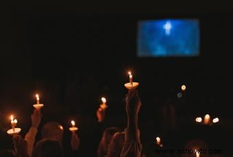 ¿Cómo planifico un servicio de velas en Nochebuena?