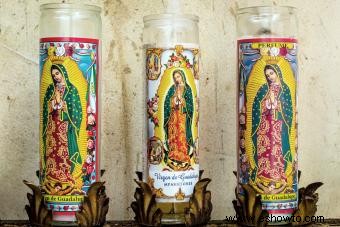Cómo usar velas de oración católicas:una práctica significativa