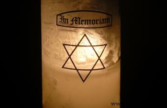 Cuándo encender una vela Yahrzeit, según la tradición