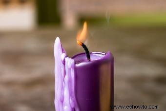 Significados de velas moradas:conexiones místicas y mágicas