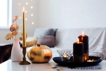 Significados de velas doradas:victoria, optimismo e iluminación