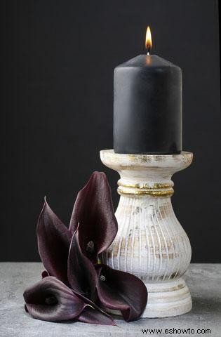 Usos de las velas negras, desde decoración hasta magia