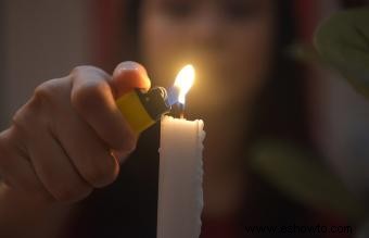 Tradiciones de velas en la ventana y sus significados ocultos