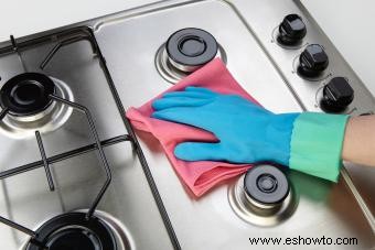 Cómo limpiar electrodomésticos de acero inoxidable (sin rayas) 