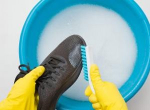 Guía Experta: Cómo Desinfectar Zapatos de Forma Efectiva Contra Gérmenes y Virus