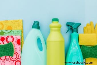 La lista práctica de suministros de limpieza:lo que realmente necesita 