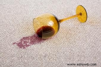 Quitar la mancha de vino tinto de la alfombra