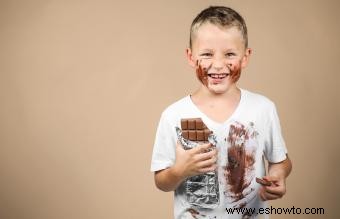 Cómo quitar el chocolate de la ropa