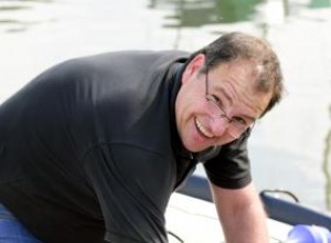 Wonderfoam: El Limpiador de Barcos Profesional contra Manchas de Agua Dura