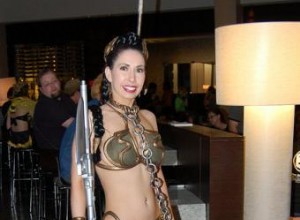 Cómo Hacer el Icónico Disfraz de Bikini Dorado de la Princesa Leia: Tutorial Completo