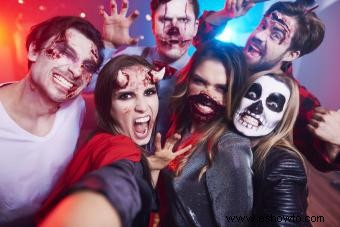 Más de 40 ideas de disfraces de Halloween increíblemente fáciles para adultos