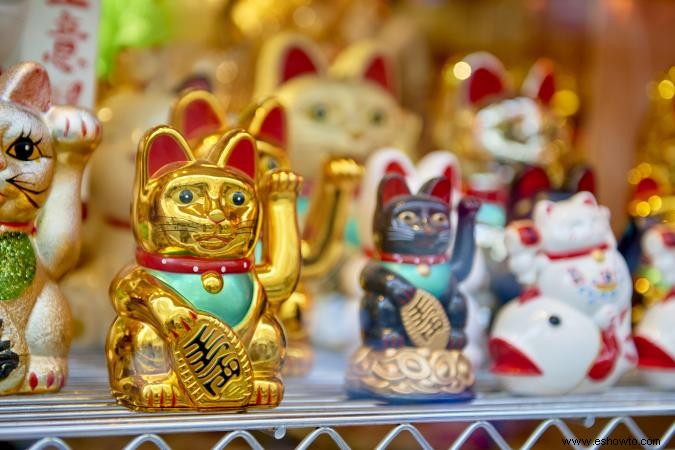 Significados del gato de la suerte en Feng Shui:secretos del Maneki Neko 