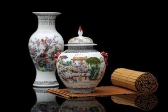 Usar un jarrón de riqueza Feng Shui para traer prosperidad 