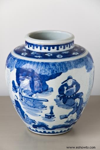 Usar un jarrón de riqueza Feng Shui para traer prosperidad 