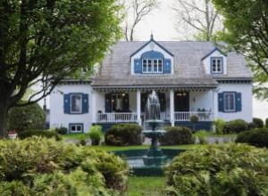 Guía experta: Cómo elegir e instalar una fuente de agua Feng Shui en la entrada de tu casa