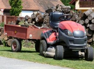Guía Definitiva para Elegir el Mejor Tractor de Jardín: Potencia, Tamaño y Accesorios