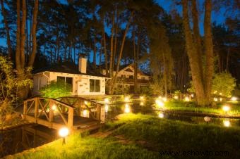 Ideas de iluminación de jardines al aire libre